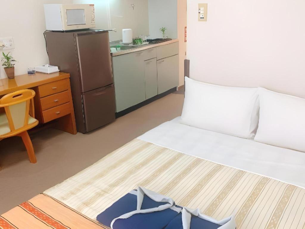 Hotel Peace Land Kume Naha Esterno foto